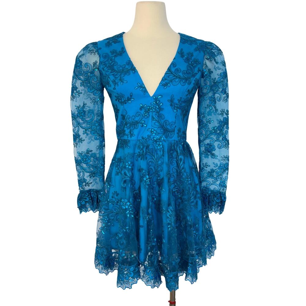 HELSI Lily Sequin Lace Long Sleeve Mini Dress Blue S NWT